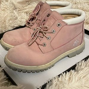 Baby Pink Timberland Chukka Boots W 7.5